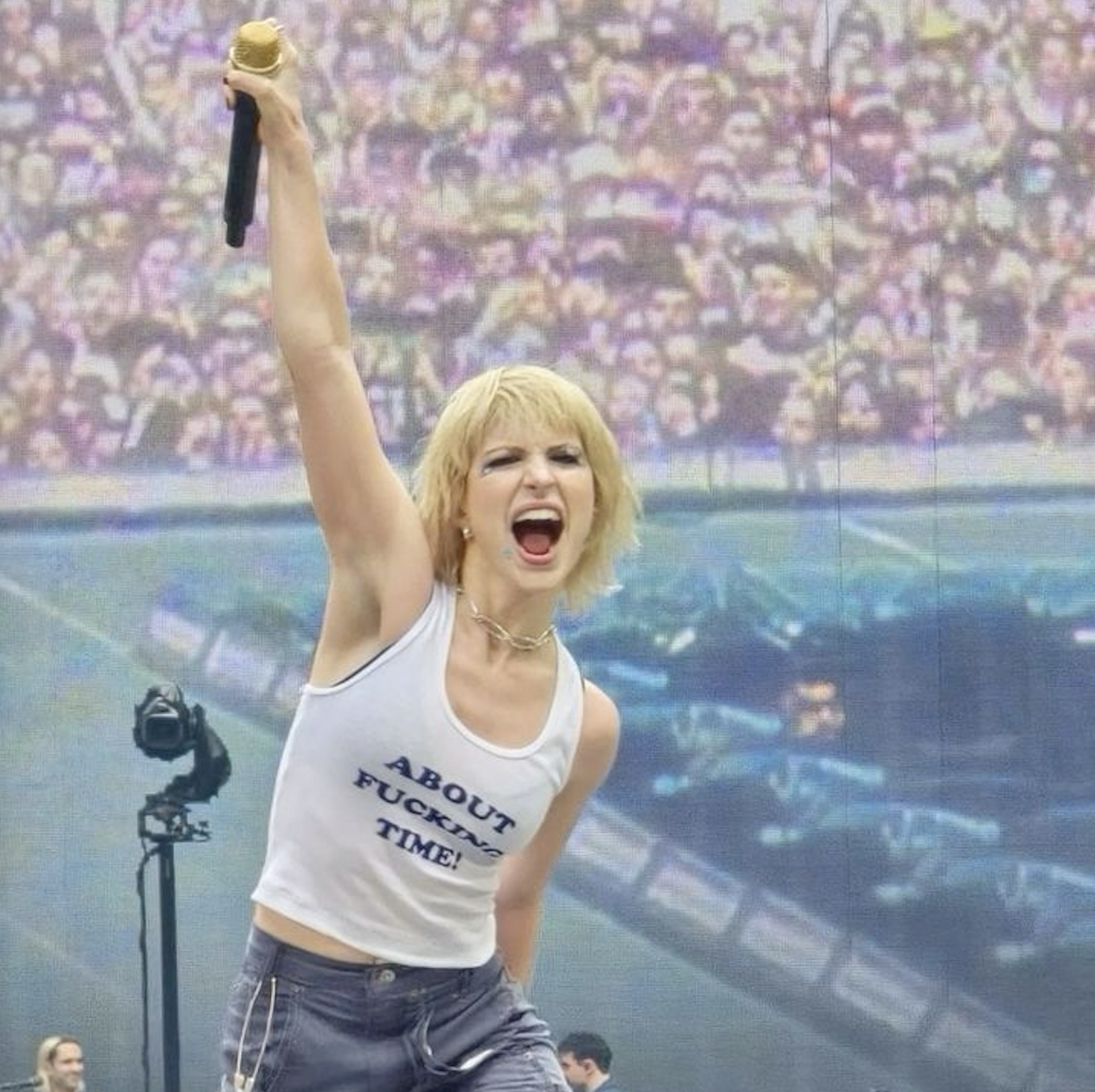 paramore wembly